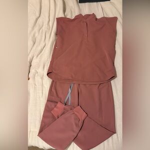 Figs MAUVE Zamora high waisted joggers and Rafaela top